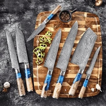 Handcrafted Damascus 7 Piece Kitchen Knife Set & Leather Bag