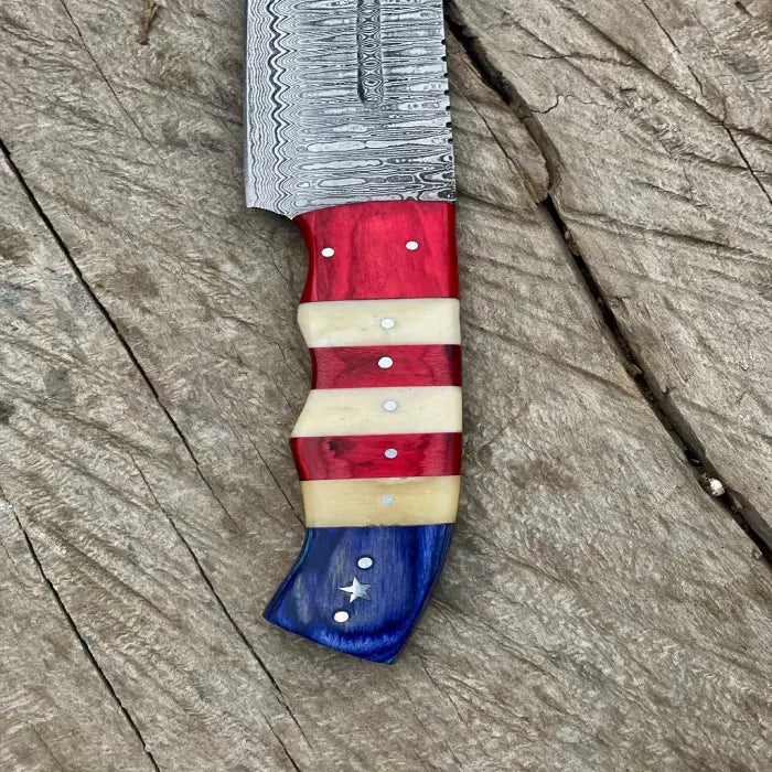 Handmade Damascus Steel Hunting Knife with Leather Sheath – Patriotic Handle Design