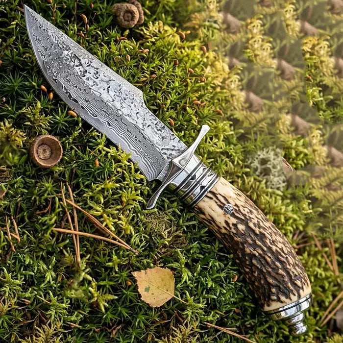 Damascus Hunting Knife, Stag Horn Handle, Outdoor Survival Tool