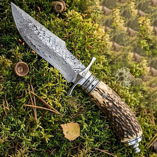 Damascus Hunting Knife, Stag Horn Handle, Outdoor Survival Tool